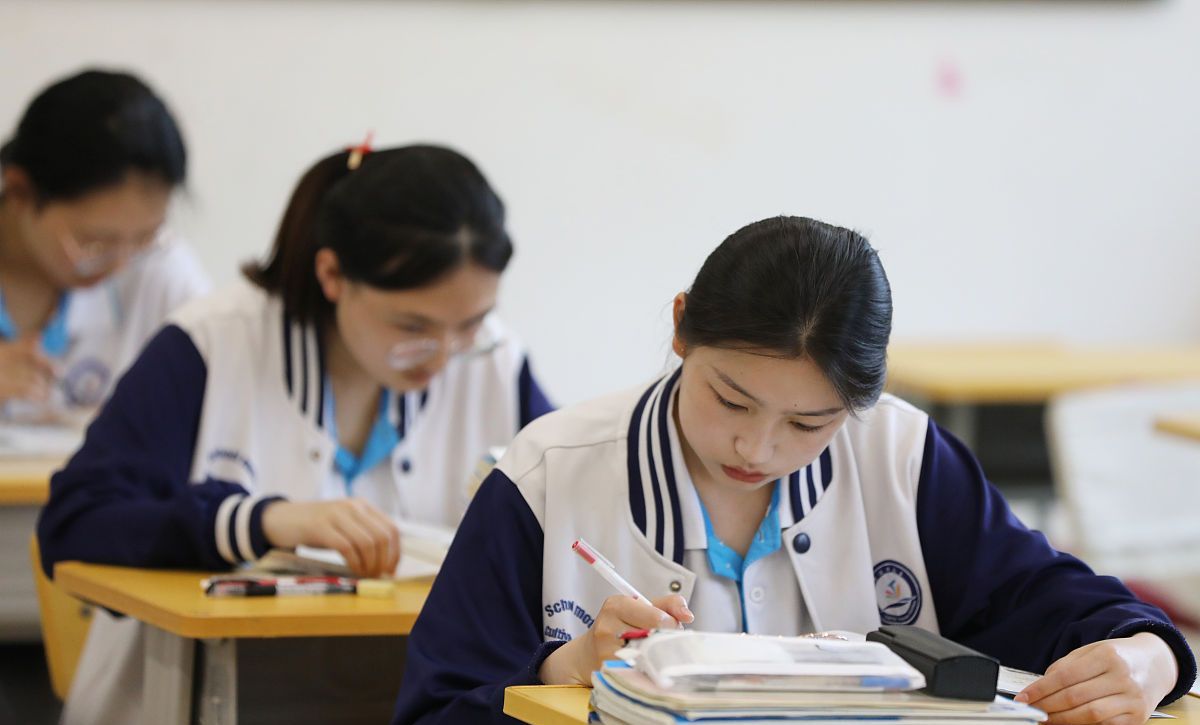 c728-ivffpcs8376353.jpg c728-ivffpcs8376353.jpg